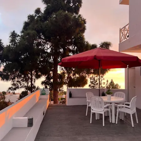 Casa El Pino A Costa Adeje (Tenerife)