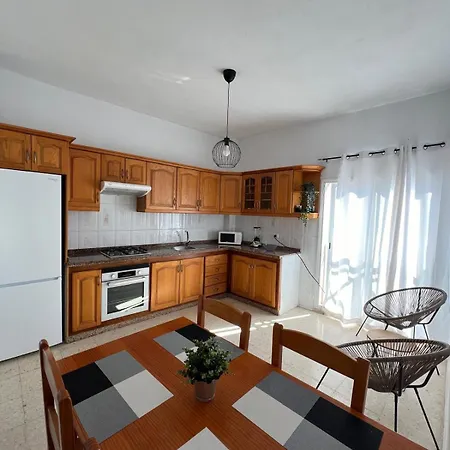 아파트 Casa El Pino A *