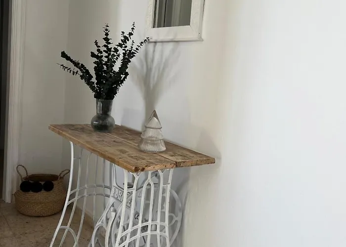 Casa El Pino A * أذيخي