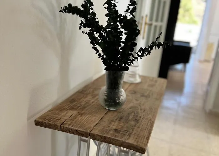 Casa El Pino A * أذيخي